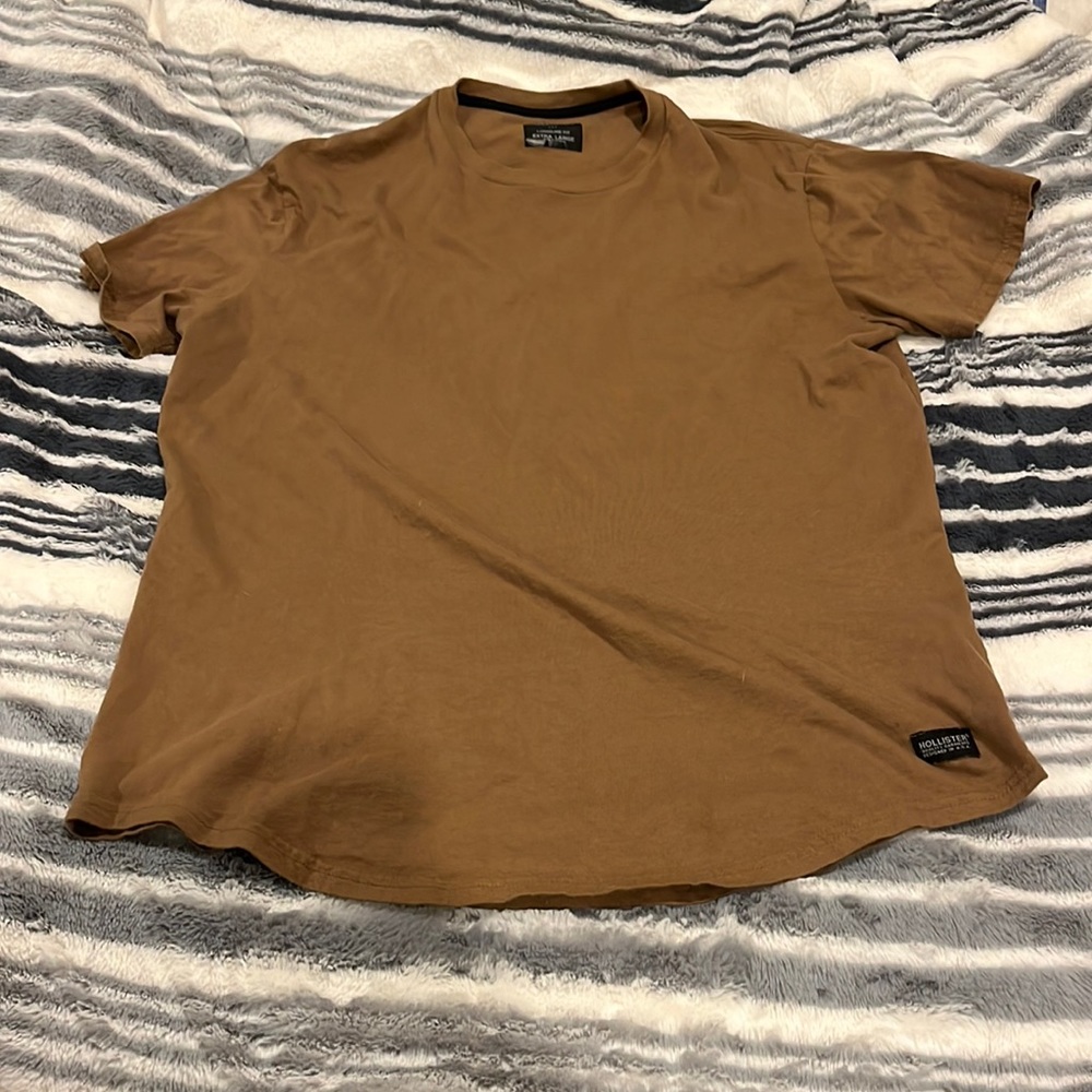 Hollister T-Shirt